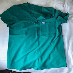 Figs one pocket scrub top hunter green